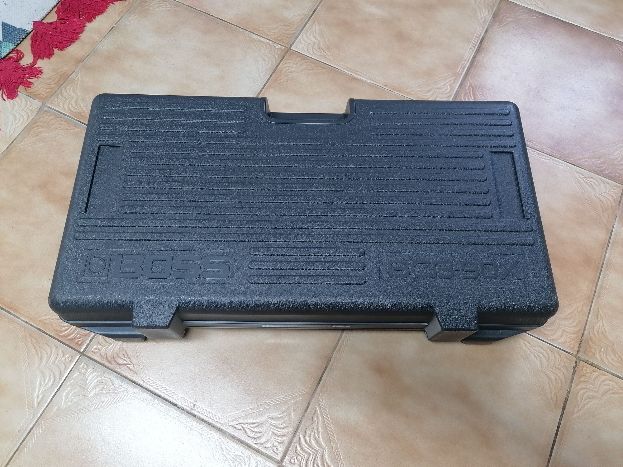 Pedais da Boss (vendo em separado)