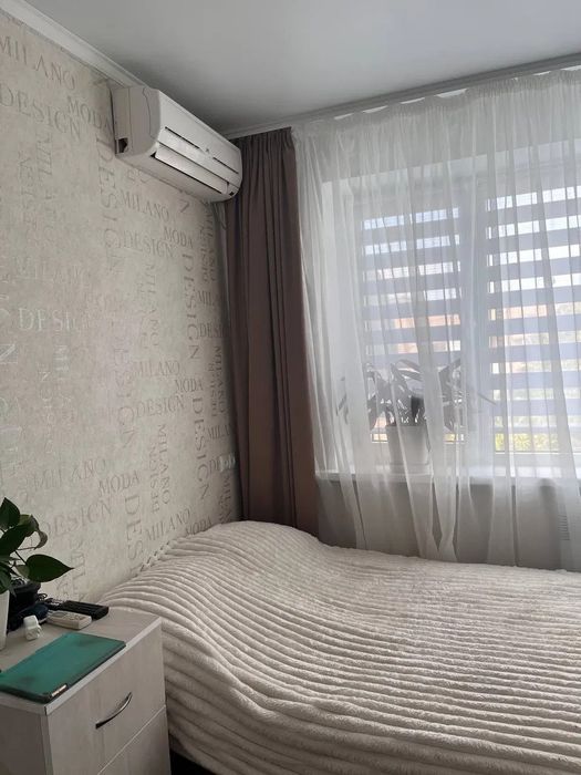 Продам двокімнатну квартиру, район Пацаєва.