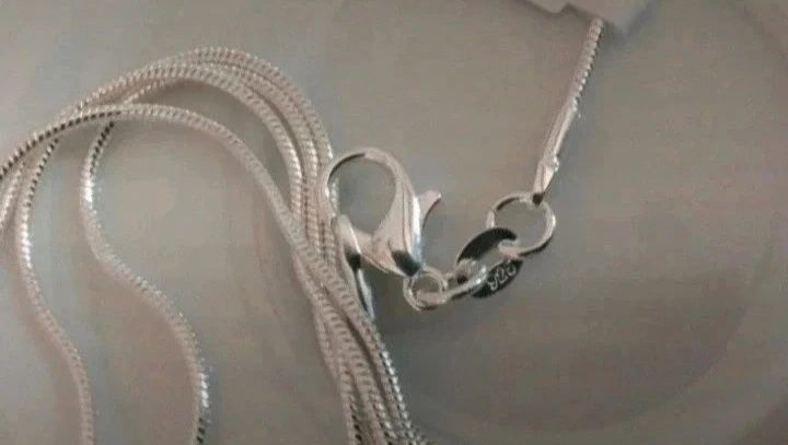 Nowy srebrny łańcuszek Ag 925 srebro żmijka wężyk 70 cm nowy z metką