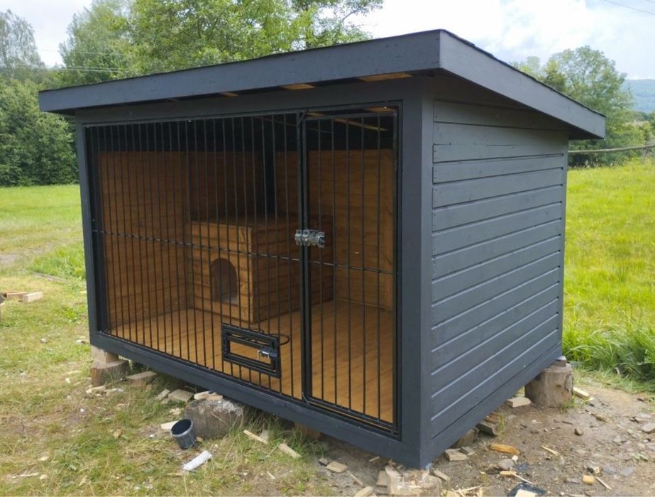 Вольєр для собак, дачні будинки, будиночки з дерева