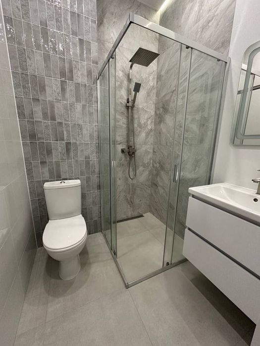 Продам 2 к. квартиру с ремонтом и мебелью