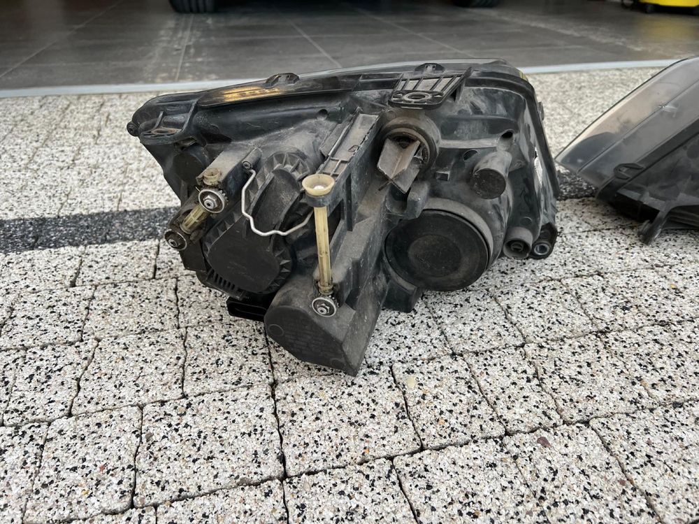 Przednie lampy vw amarok