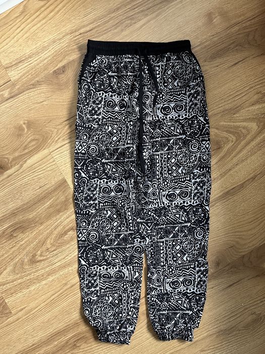 Spodnie joggery Cropp r. S