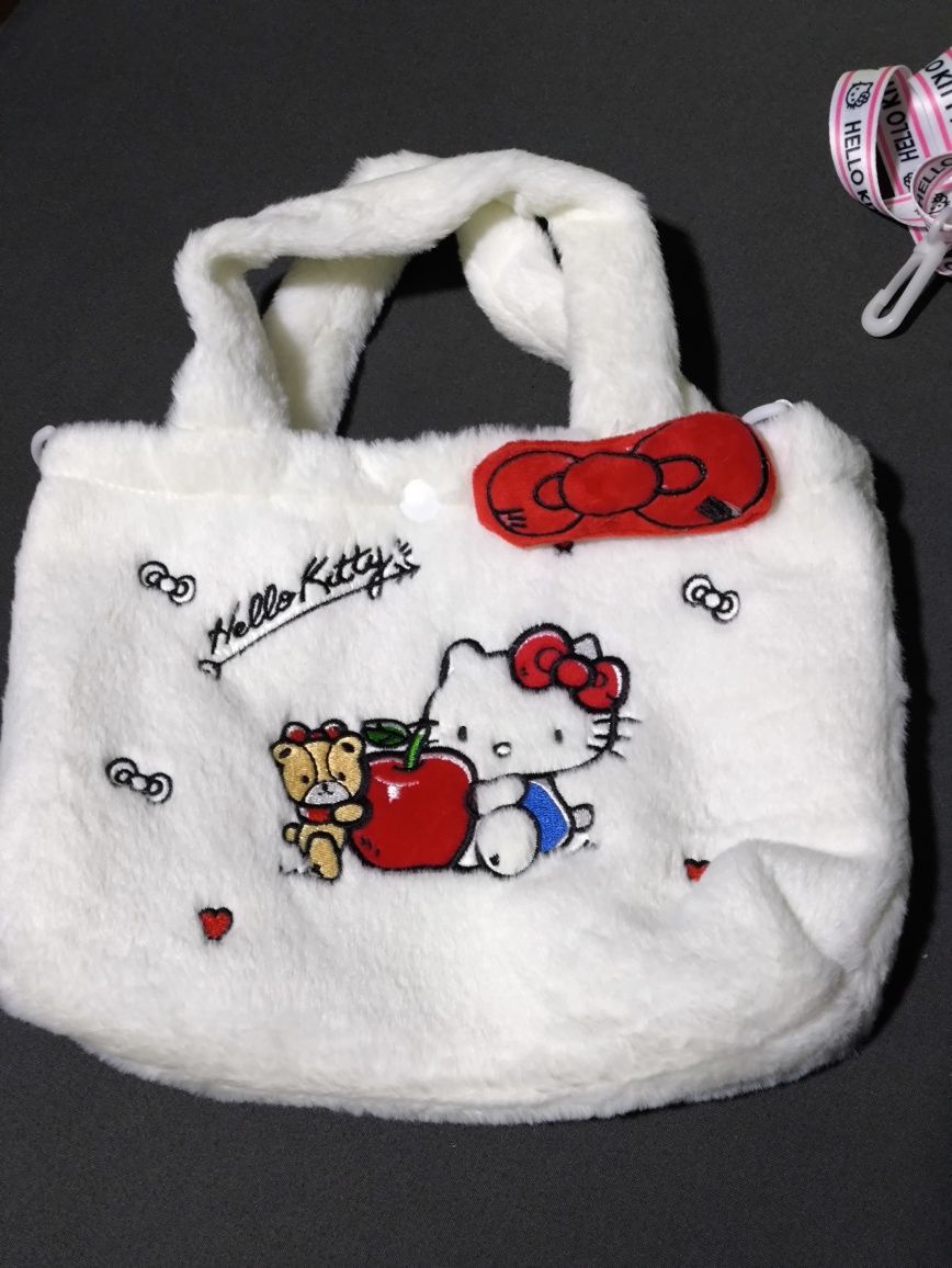 Zestaw prezentowy Hello Kitty (16)