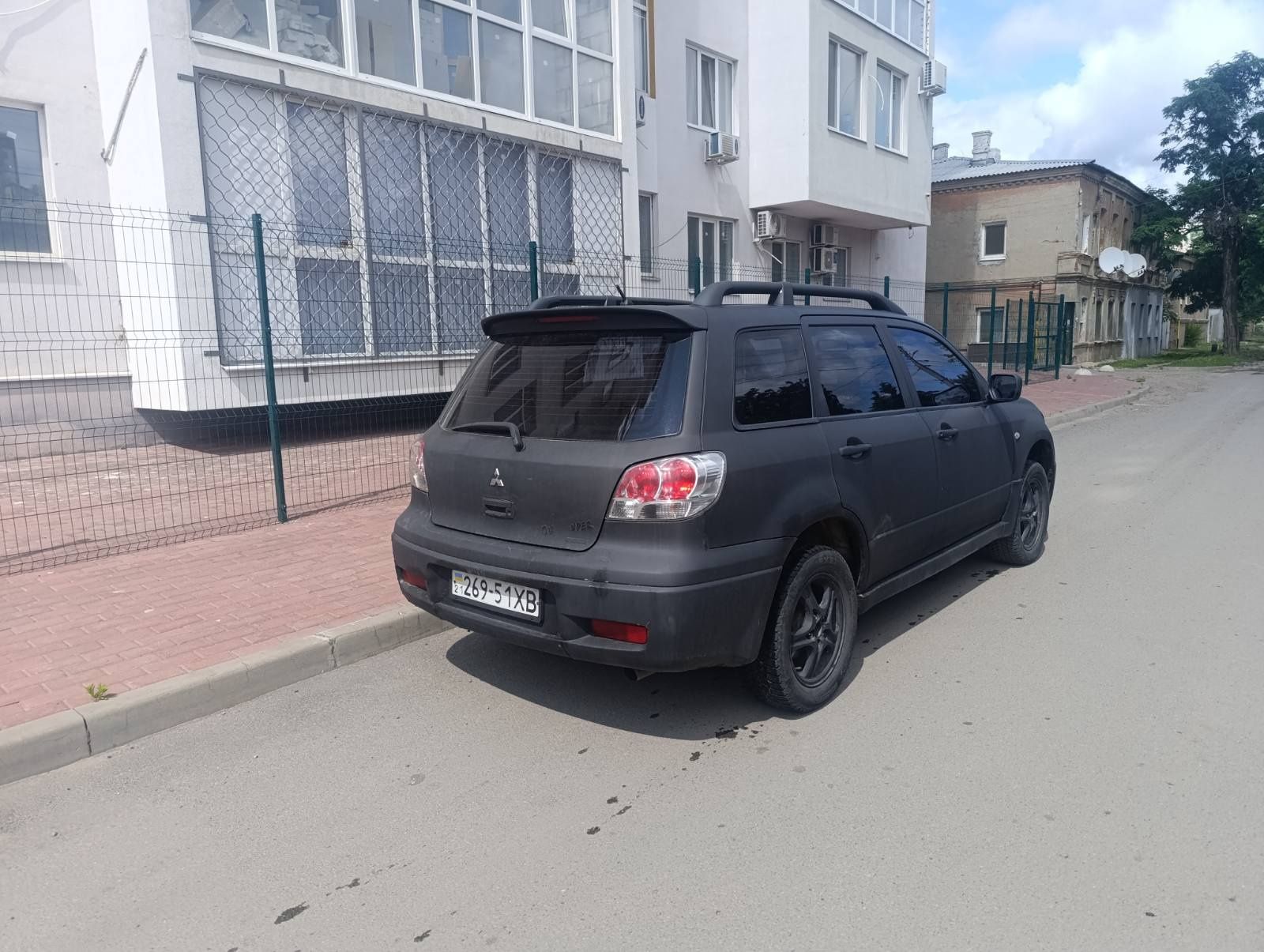Митсубиси оутлендер