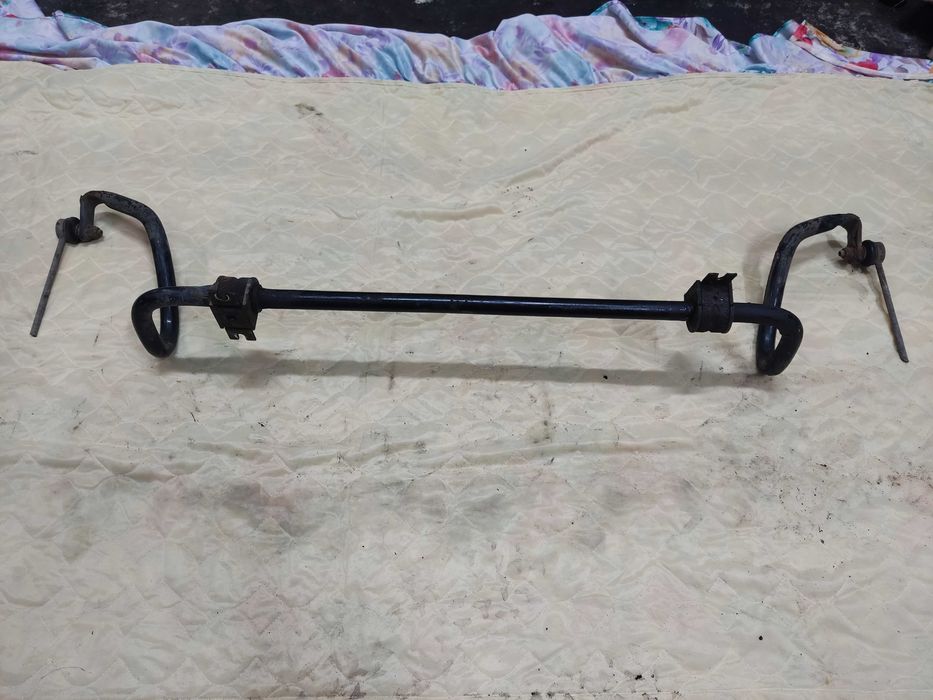 Балка передня ричаг стабілізатор Рено Трафік Опель Віваро оригінал