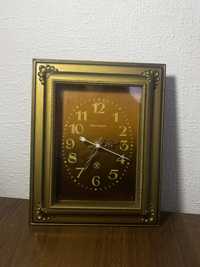 Настінний годинник Янтар у вигляді рамки