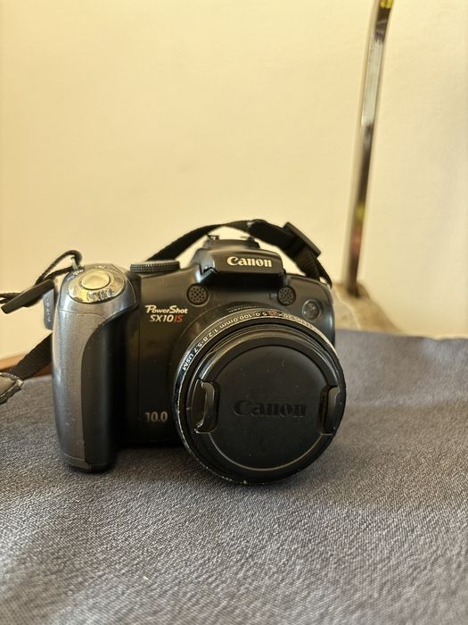 Maquina Canon SX10IS