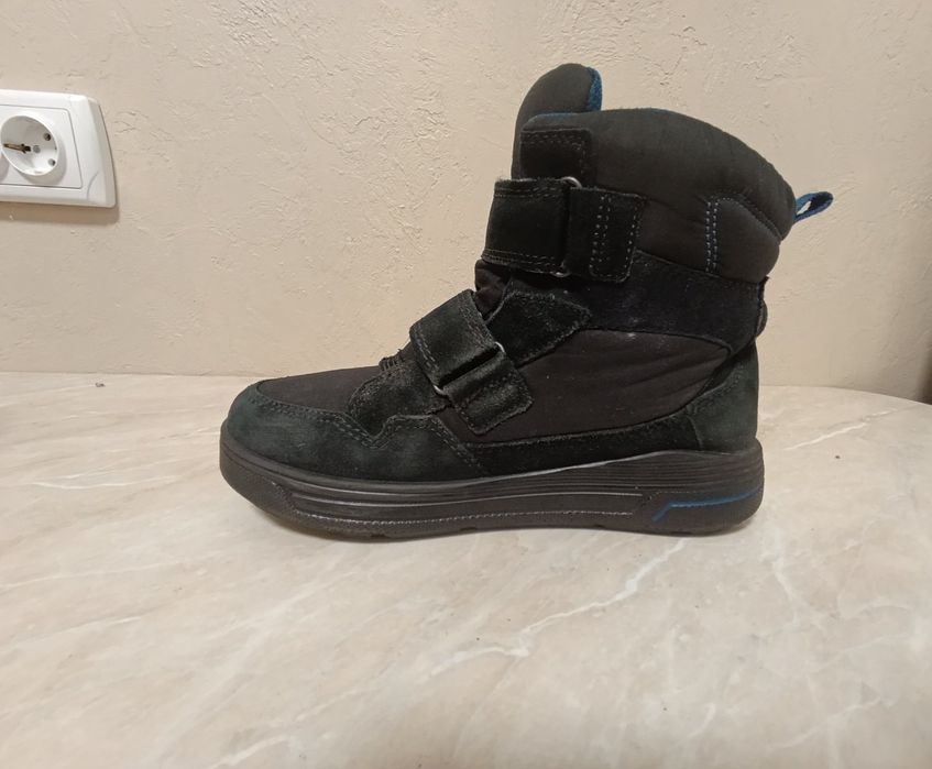 Продам Ecco urban snowboarder зимові черевики для хлопчика Ціна 1000гр