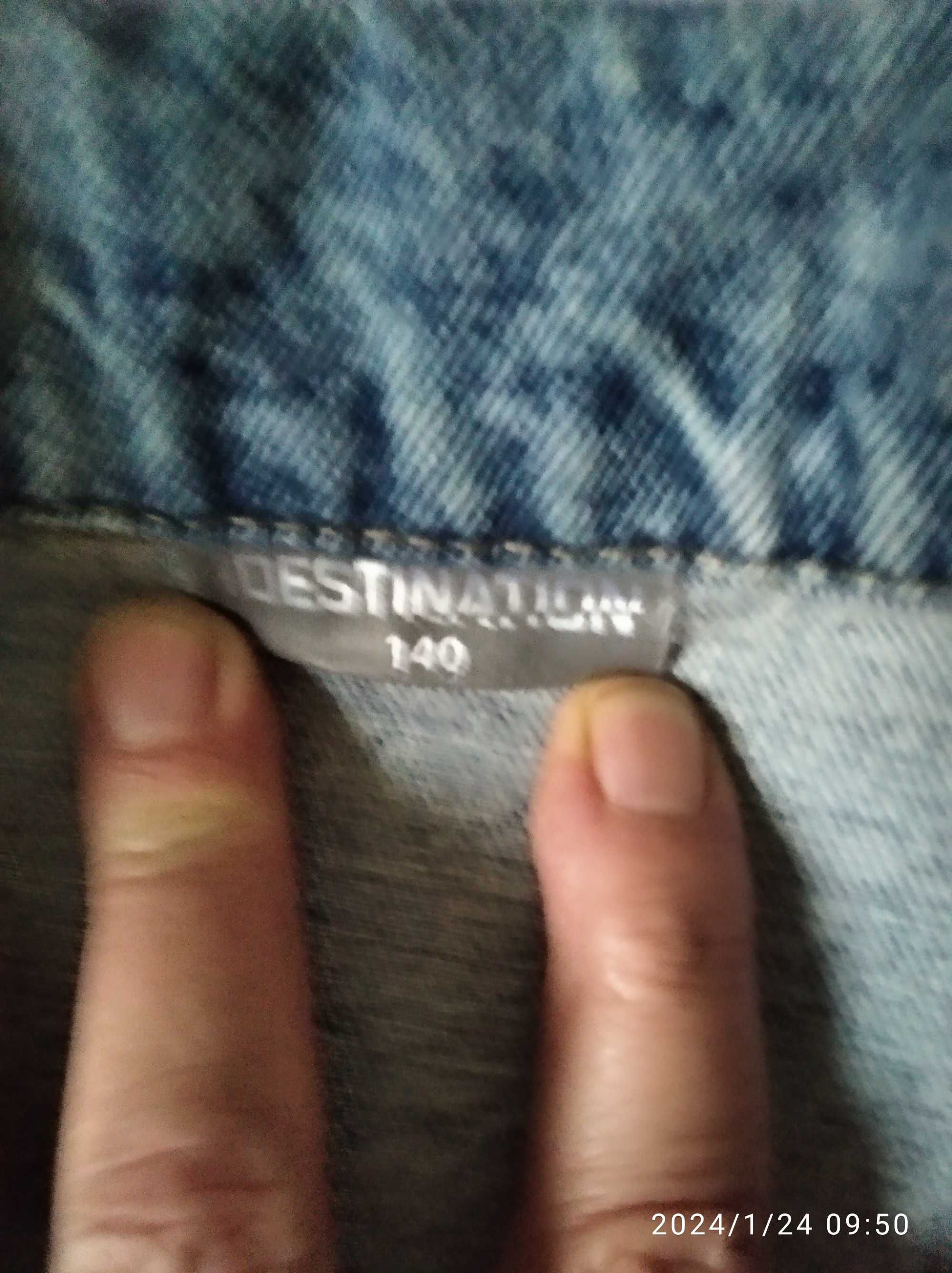 Katana jeans z przetarciami rozm. 140 Firma DESTINATION
