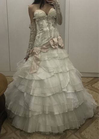 Весільна сукня від Оксана Муха