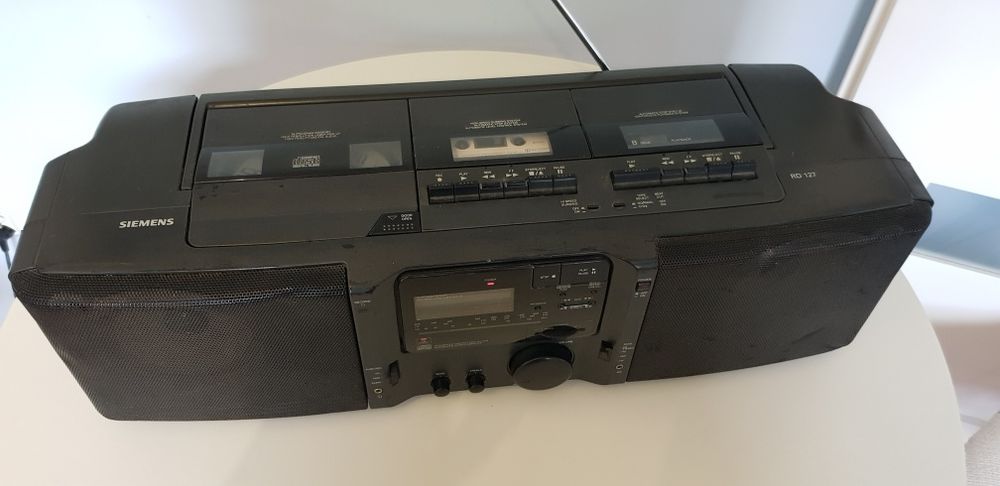 Radiomagnetofon z CD SIEMENS boombox