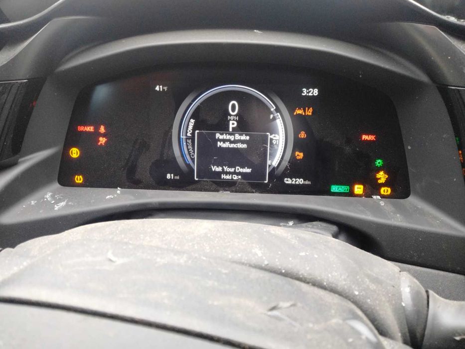 LEXUS RZ 300E,RZ 450E крило переднє