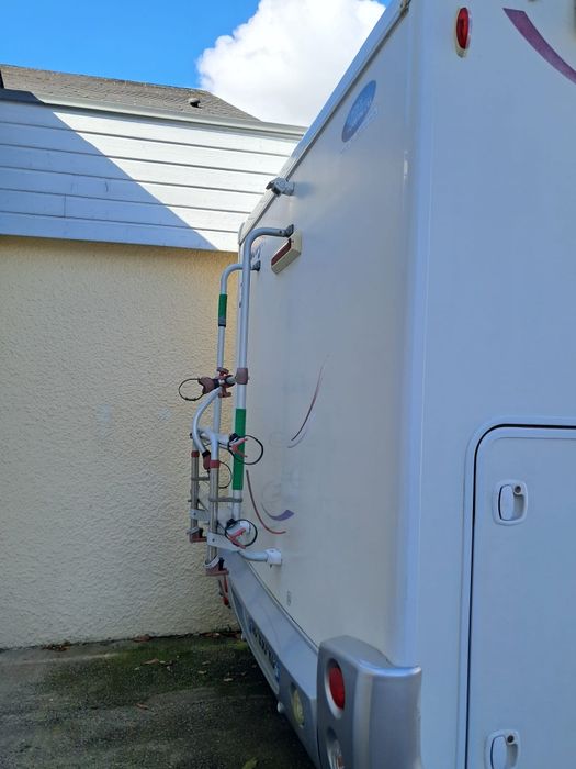 Autocaravana cama central ar condicionado