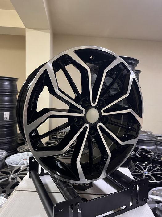 Jantes 17” 5x108 Novas Ford Focus evoque XF ST volvo v50 v40 xc40