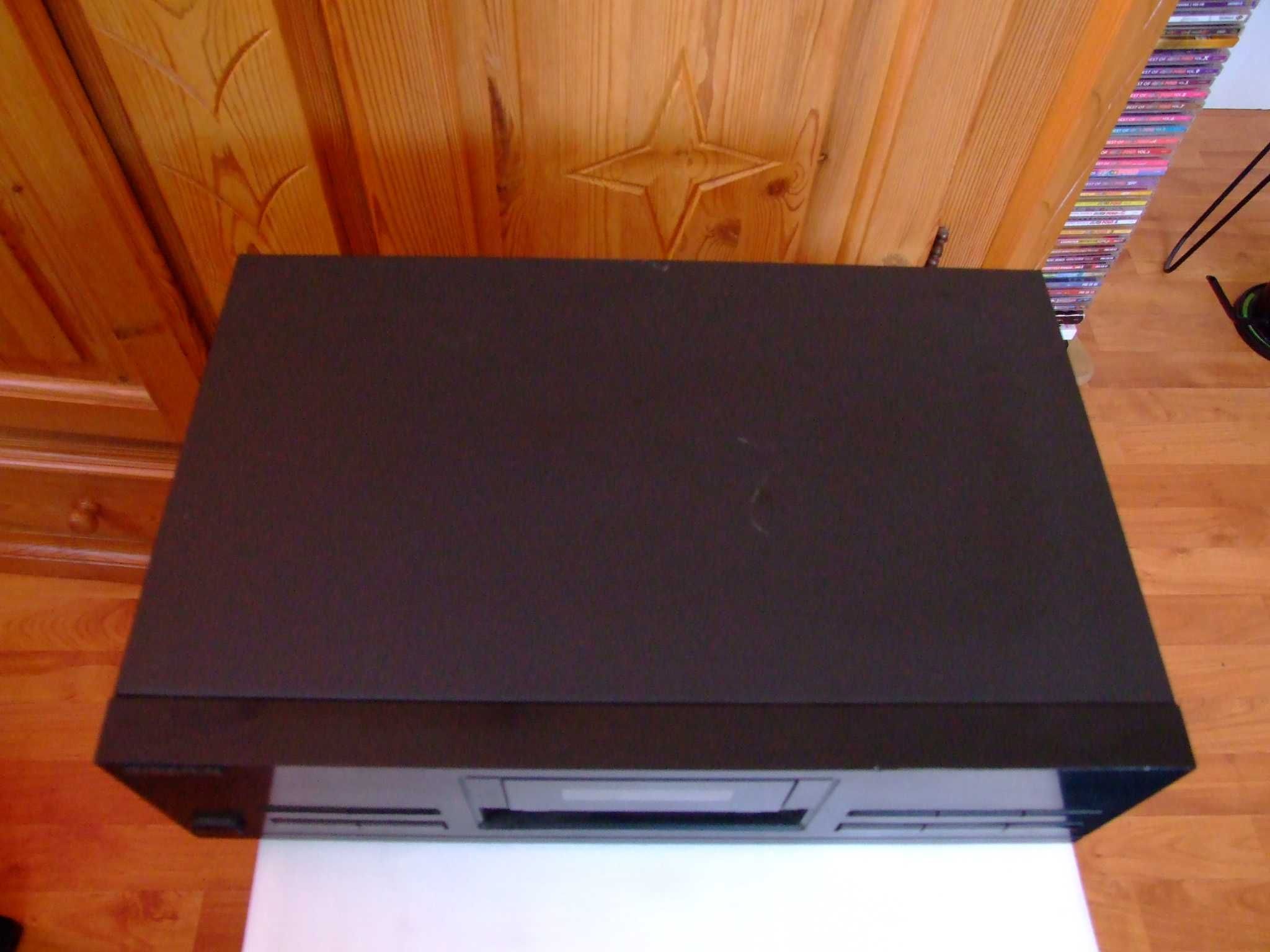 Soundwave CD-1100