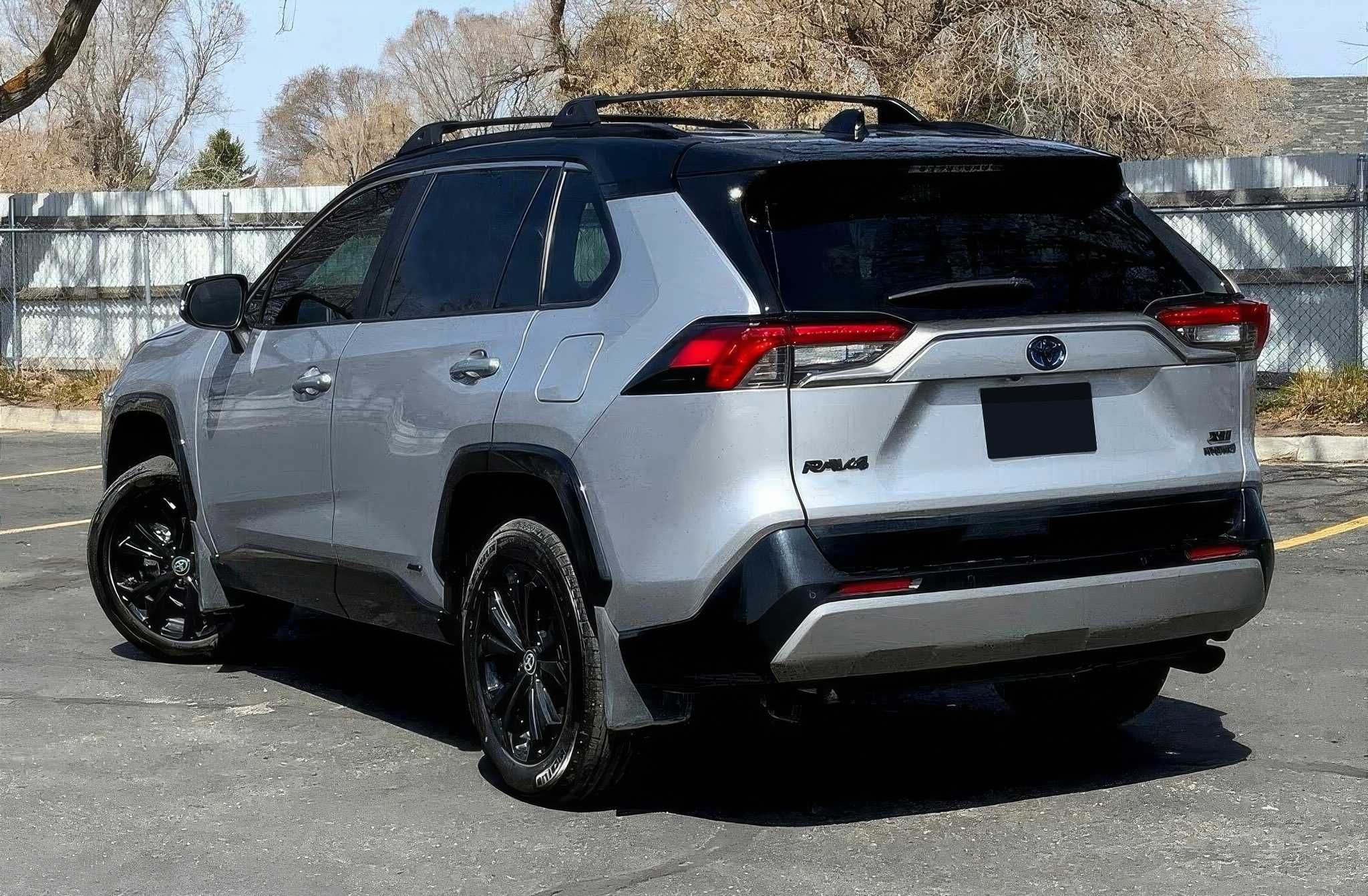 2023 Toyota RAV4 Hybrid XSE