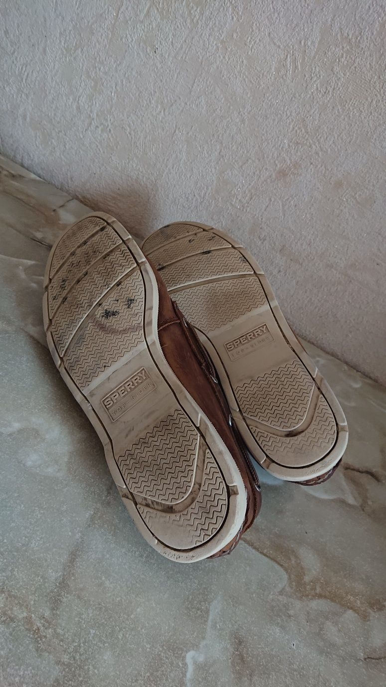 Мужские кожаные топсайдеры sperry top sider