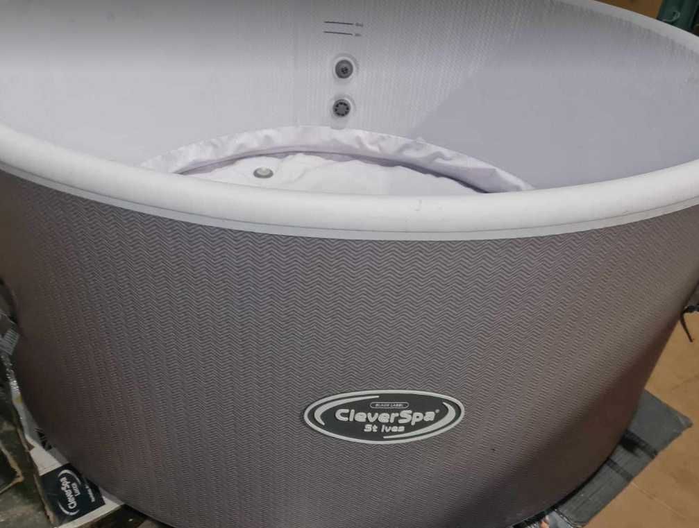 CleverSpa St.Ives dla 5 osób, jacuzzi z hydromasażem, oświetlenie LED