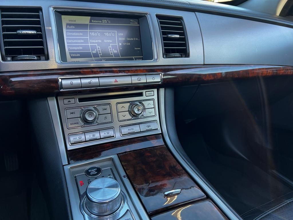 Jaguar XF S 3.0 V6 Portfolio