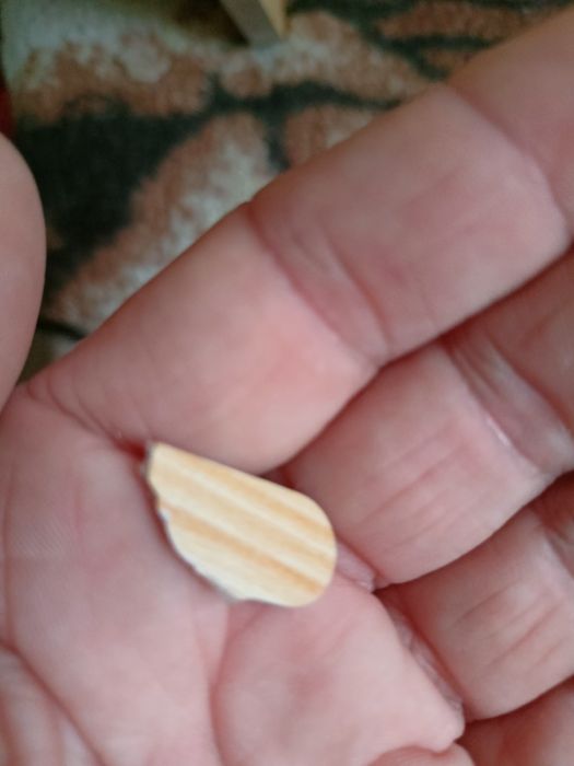 Drewniany składany domek dla psa 
Powystawowy - wada widoczna na zdjęc