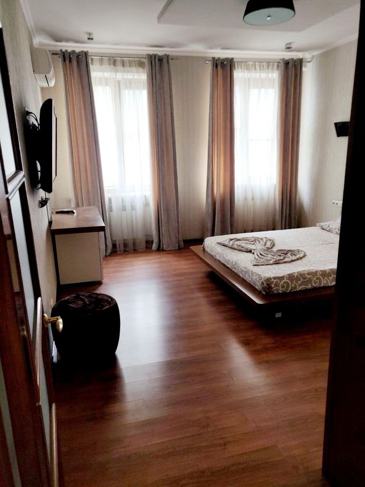В продаже 2 комнтатная квартира, Центр, Сумской Рынок