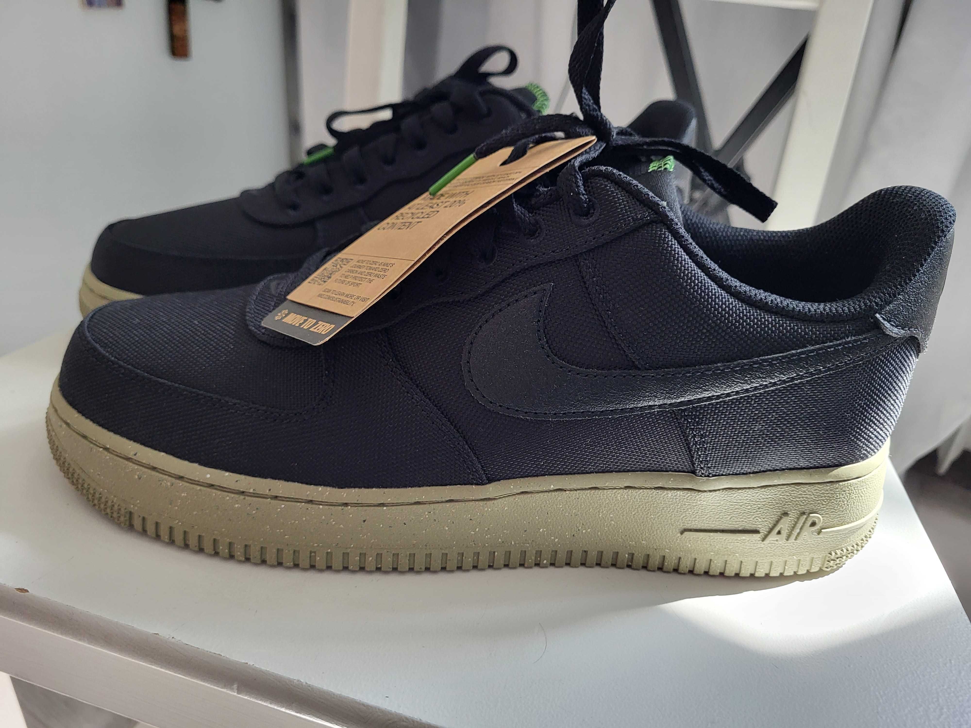 Nike Air Force 1 '07 LV8 rozmiar 44.5 nowe