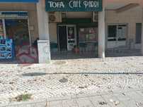 Café / Restaurante totalmente equipado