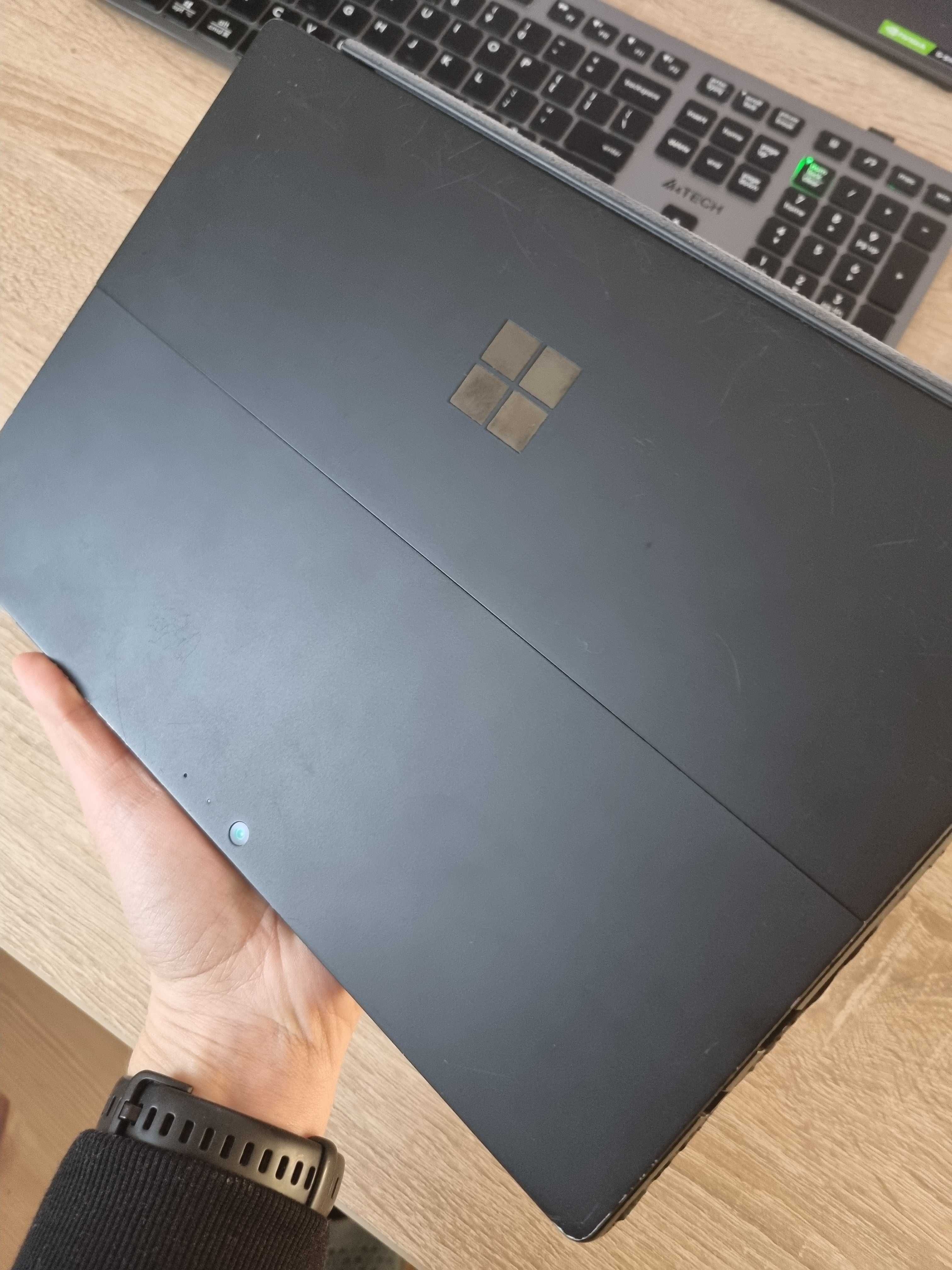 Microsoft Surface PRO 6 i7