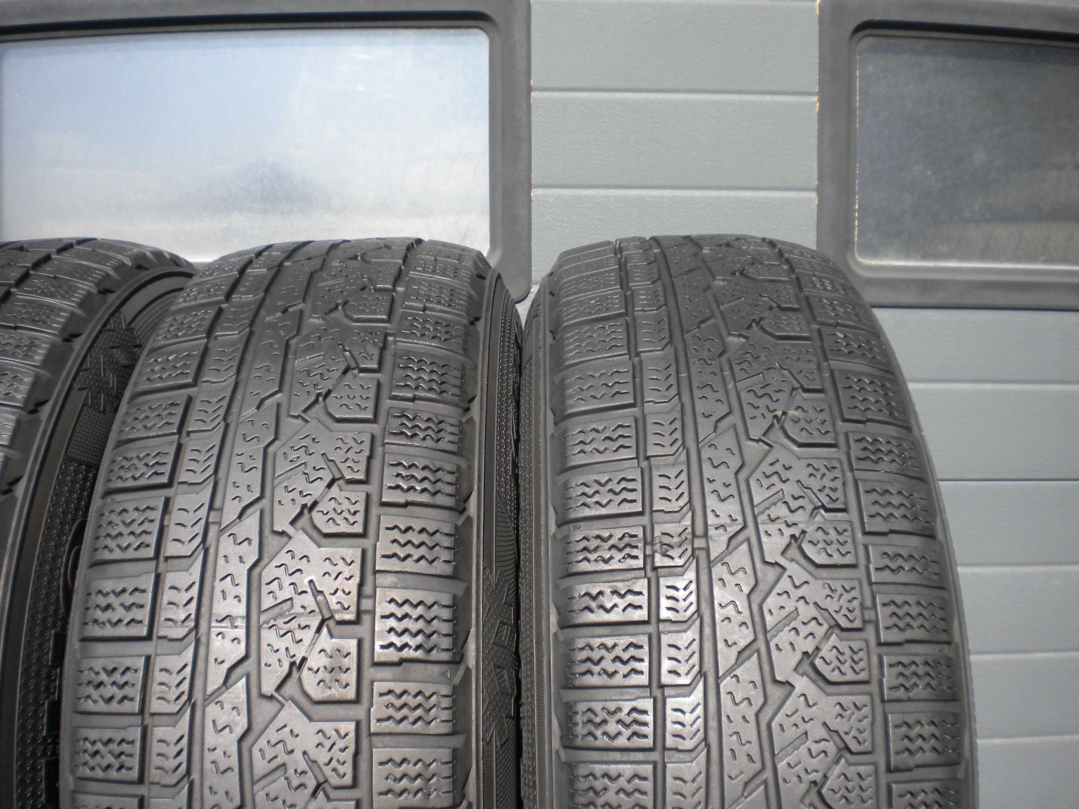 ! 4x Opony zimowe KUMHO I'ZEN RV ASYMMETRIC 215/70R16 100T