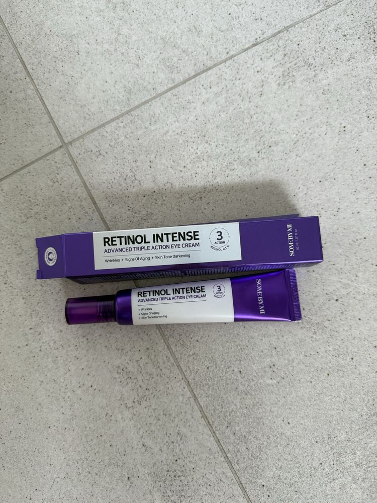 Krem pod oczy z retinolem Some by Mi fioletowy intense retinol action