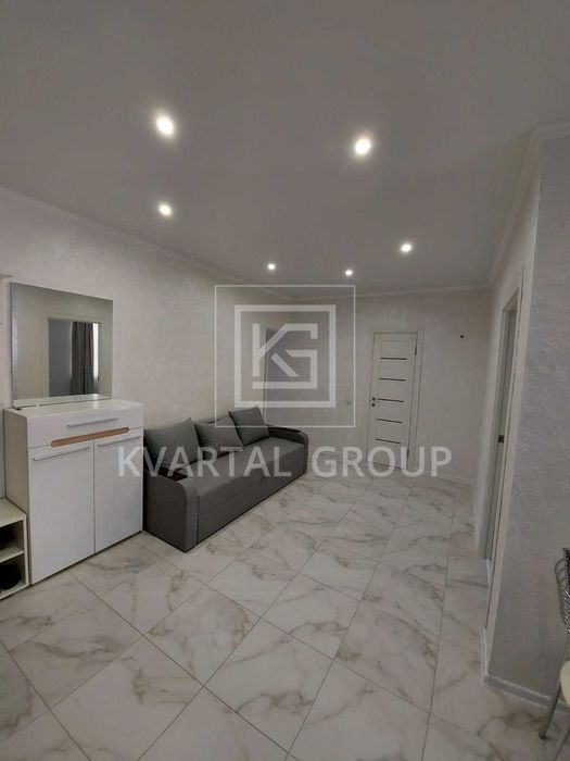 БЕЗ КОМІСІЇ! Трикімнатна квартира з ремонтом, меблями.парк ЦЕНТРАЛЬНИЙ