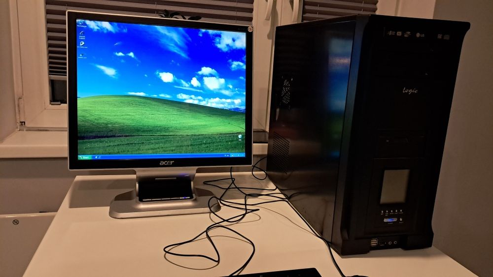 Retro Zestaw do Gier 2x2.9Ghz/Grafika-1GB/160GB/Ram-3GB/Acer 19'