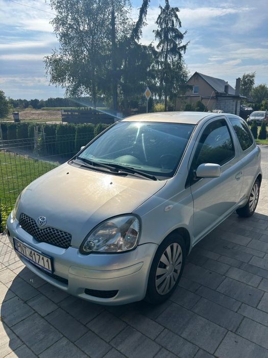 Toyota Yaris 2004 r