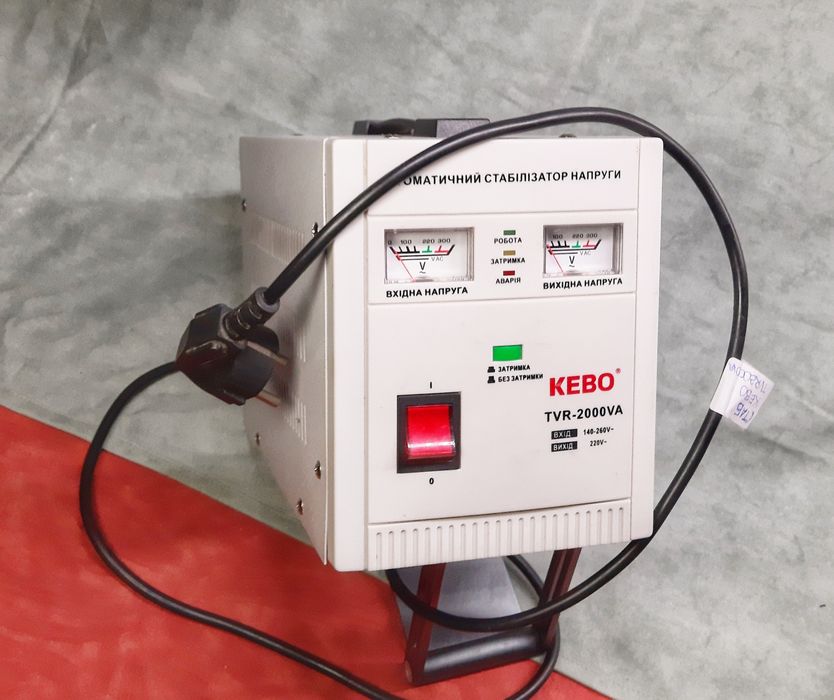 Стабилизатор напряжения Kebo TVR-2000VA