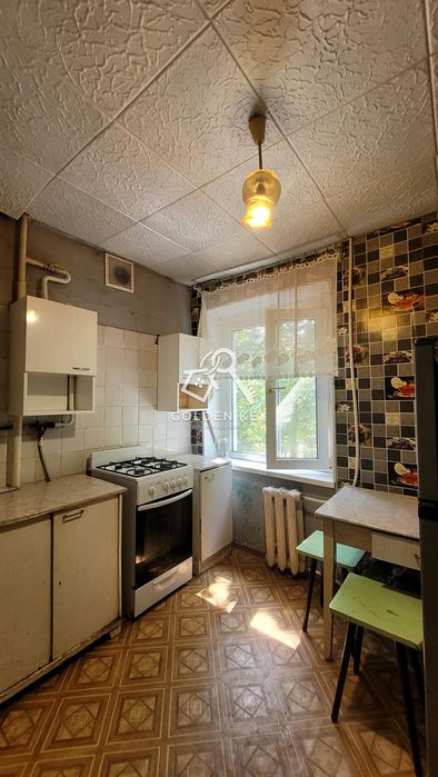 Продаж 2-кімнатної квартири на "Восході"