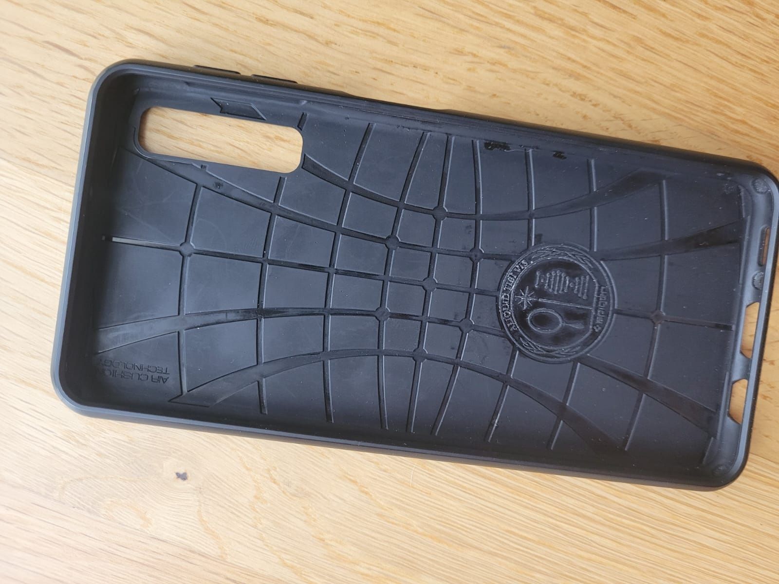 Etui case Spigen Samsung Galaxy 2018