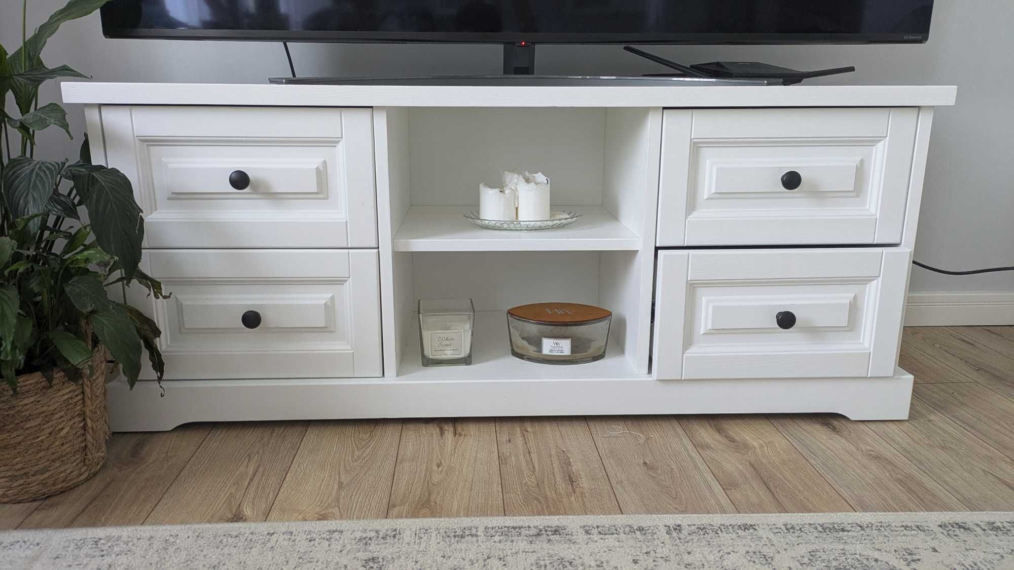 Regal, Witryna, Shafka RTV Woodica