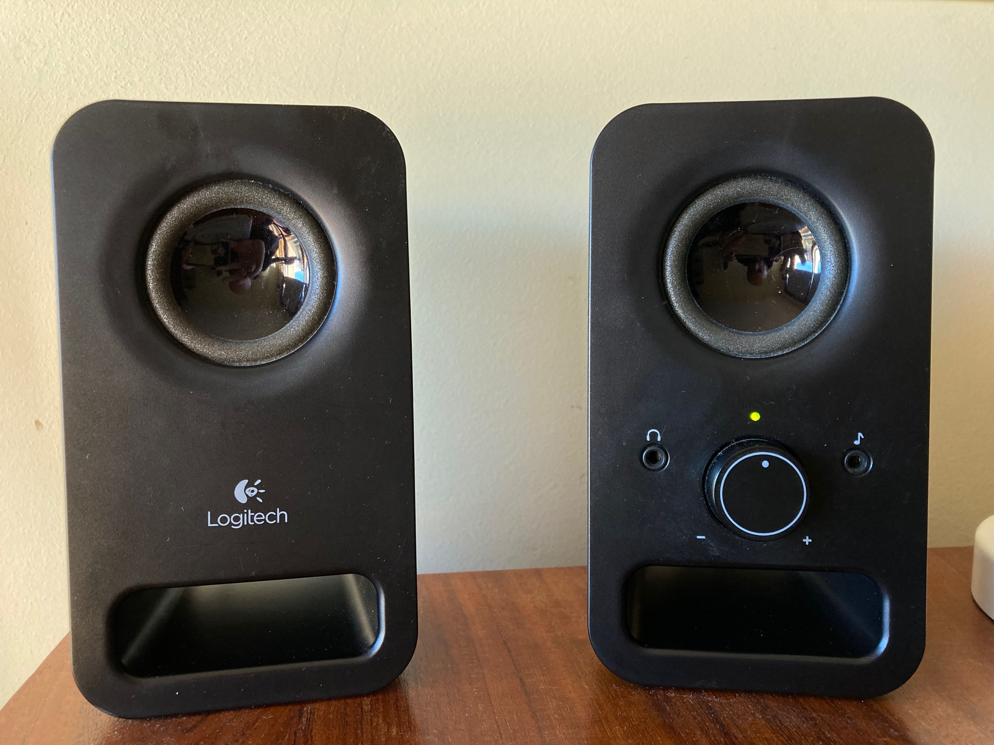 Colunas Logitech Z150 Stereo