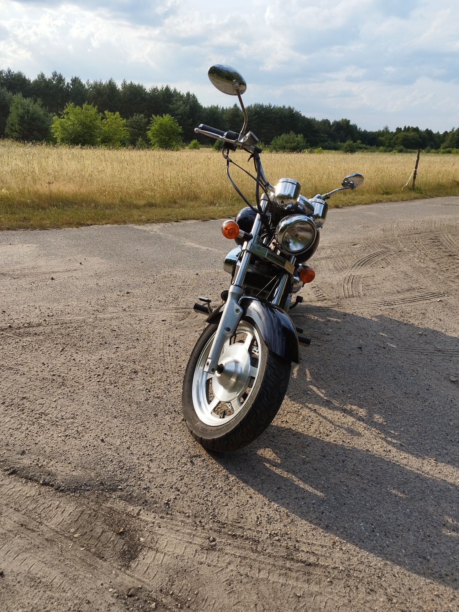Hyosung Aquila 125 na B