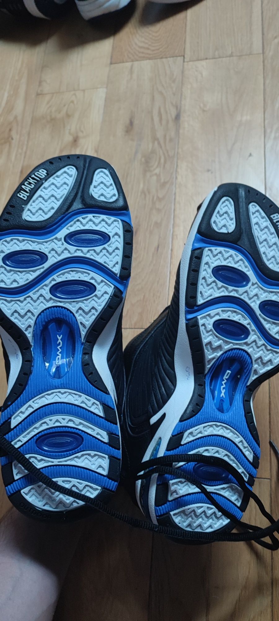 Buty Reebok DMX black top r.44,5