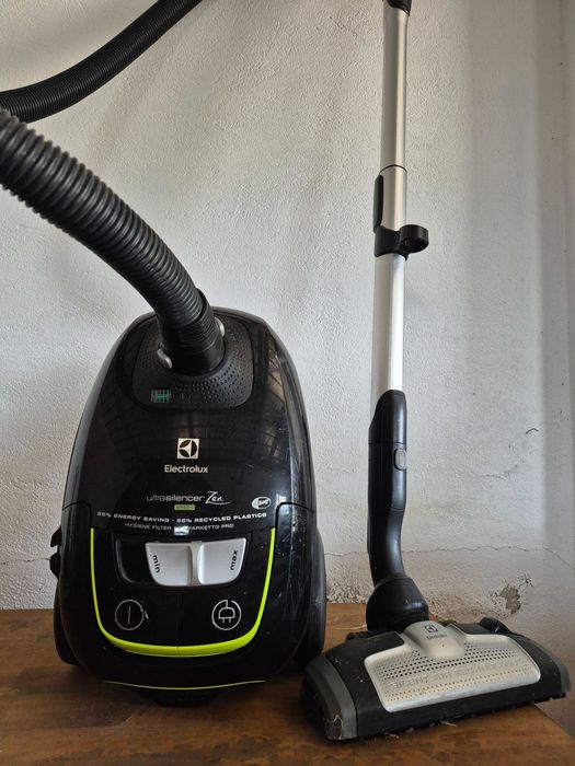 Aspirador electrolux unltrasilencer Zen
