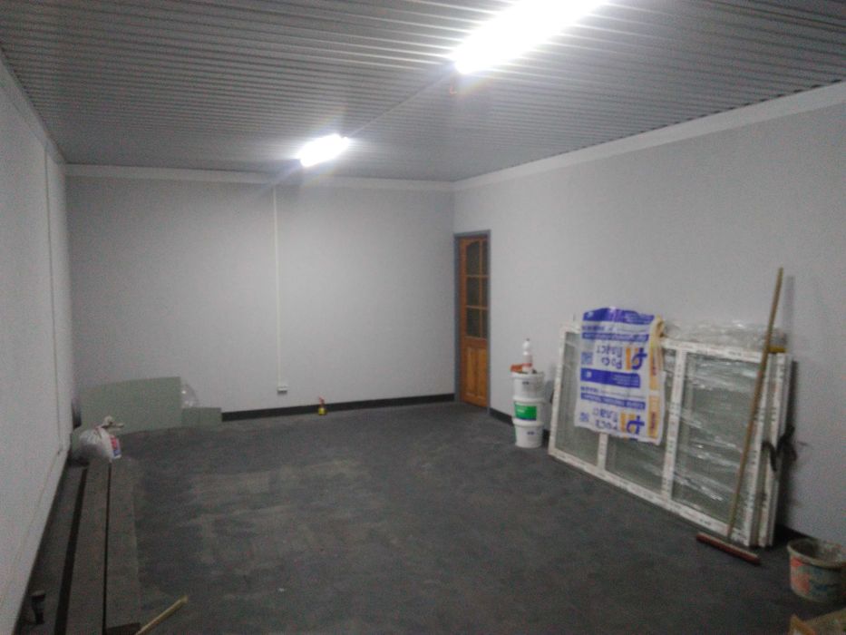 Часть дома можнo под коммерцию ,крошня, 160 м²