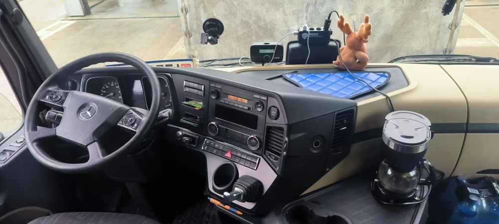 Mercedes-Benz ACTROS MP4  Jumbo Actros MP4 przejazdowy 120m3 salon PL