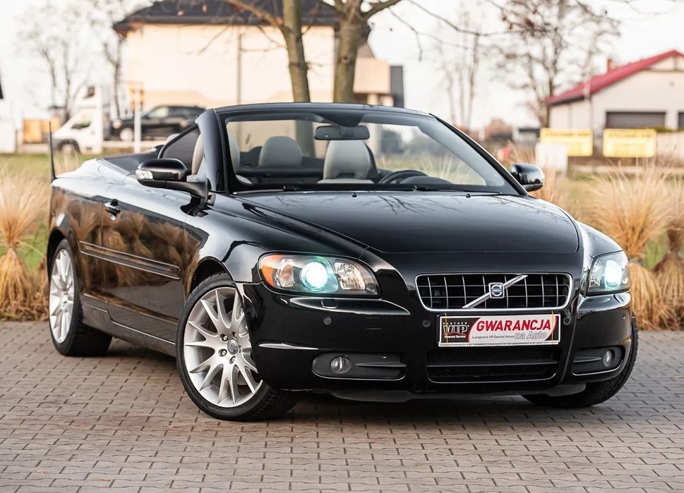 Volvo C70 super stan niski przebieg bogate wyposażenie okazja Gwarancja