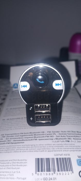 Transmisor FM via Bluetooth kit Automóvel