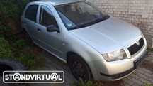 Skoda Fabia de 2003 para peças