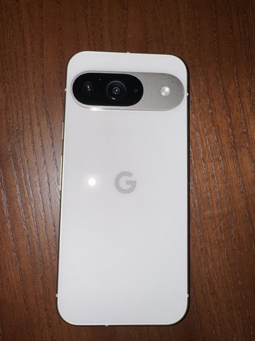 Google Pixel 9 12/128 ( Porcelain )