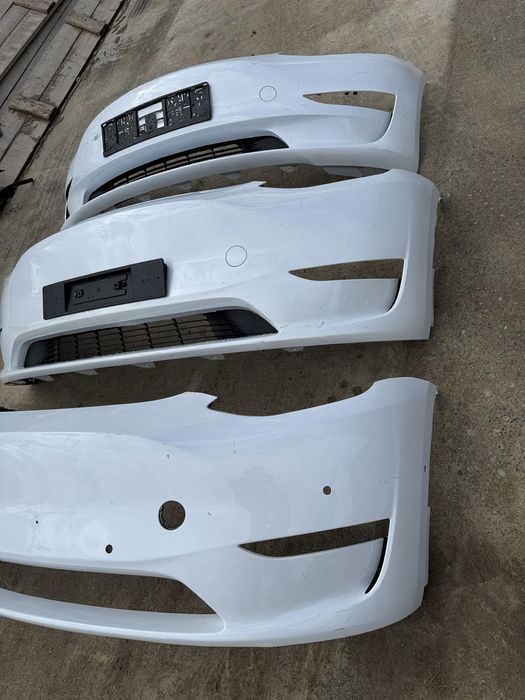 Передні бампера Tesla Model 3 / y