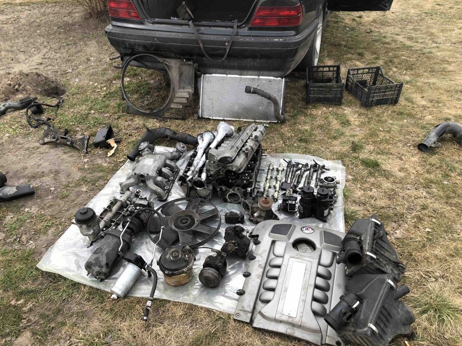 Разбор БМВ е38 740,735,750,740D